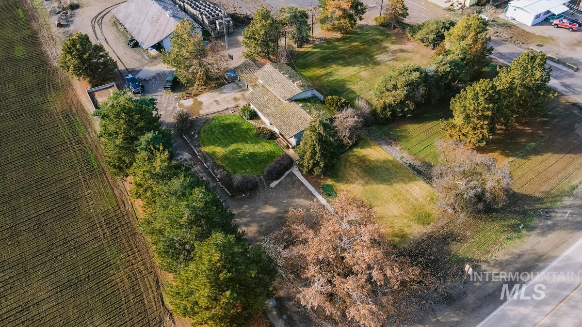 5387 Hwy 201 Property Photo 8