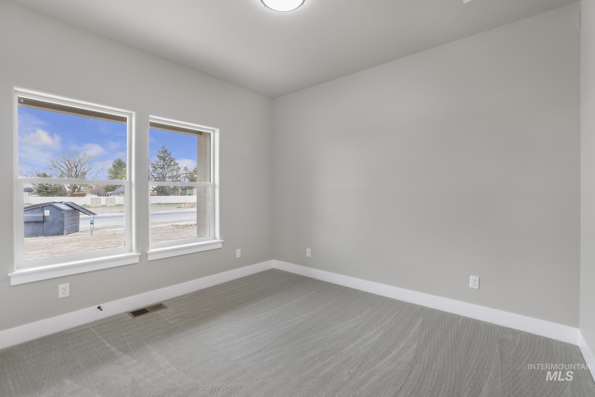 311 Brentwood Property Photo 24