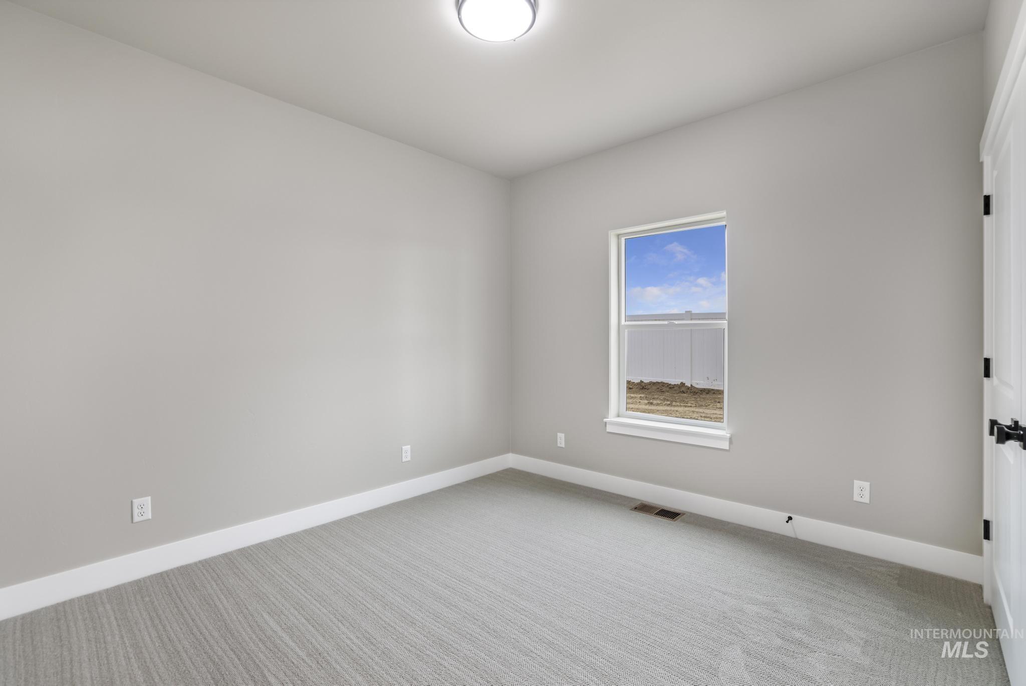 311 Brentwood Property Photo 28