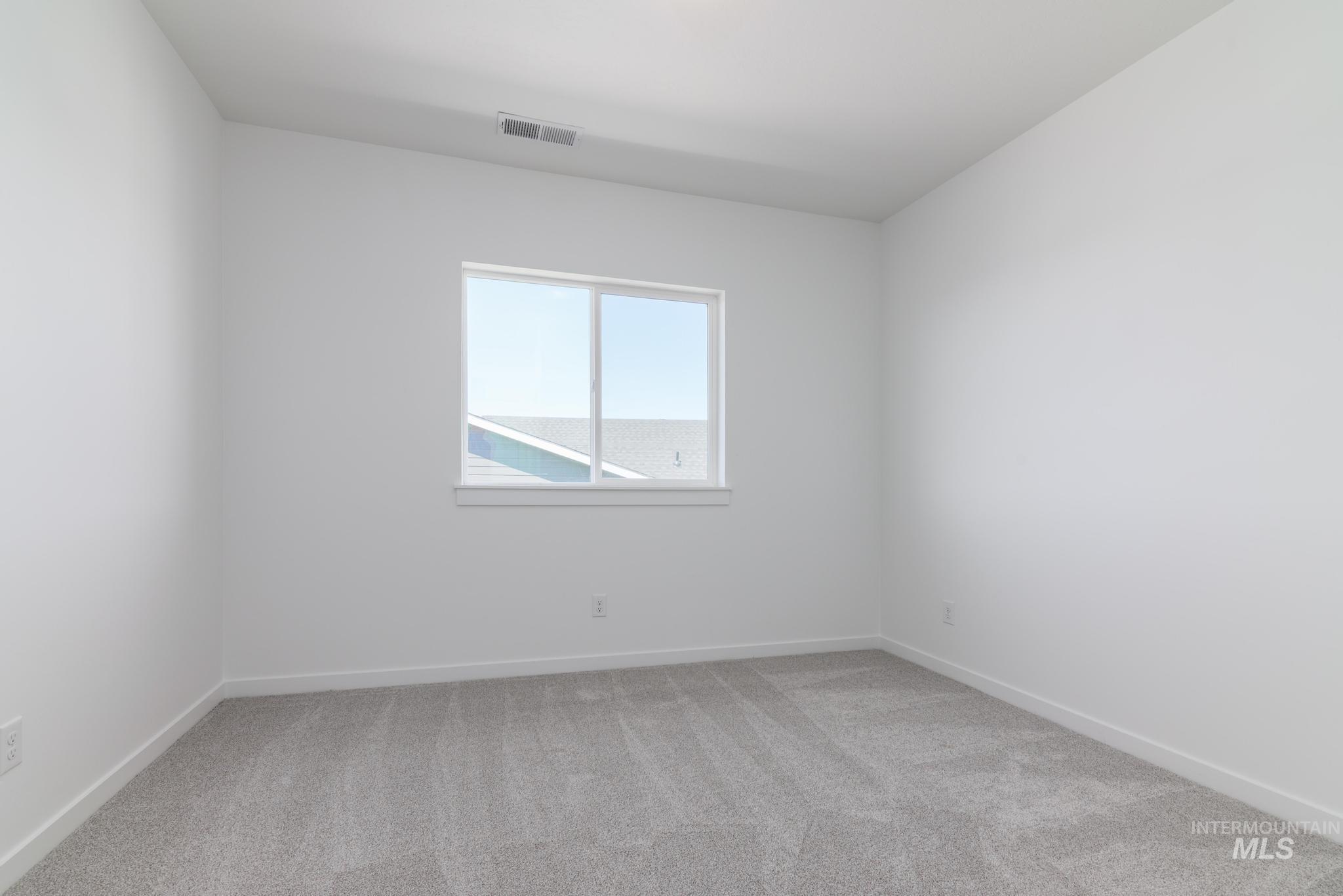 9819 W Novato St Property Photo 15