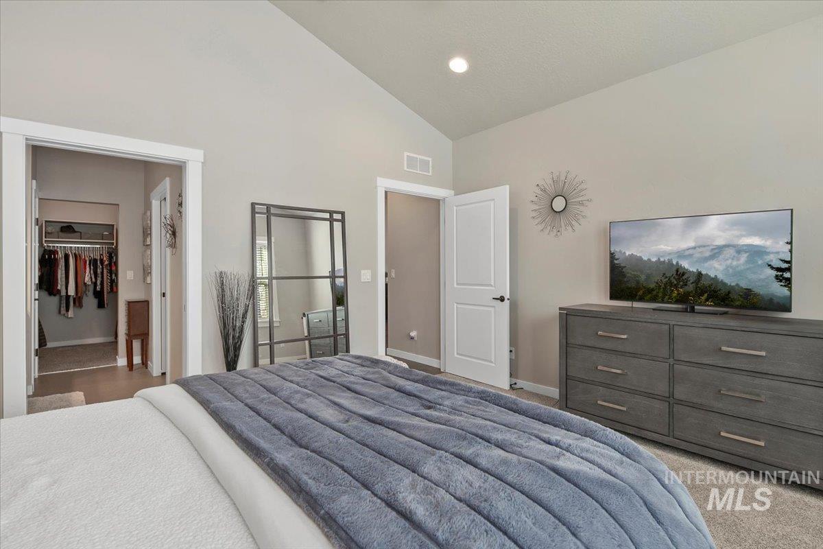 4112 E Silverking Ln Property Photo 15