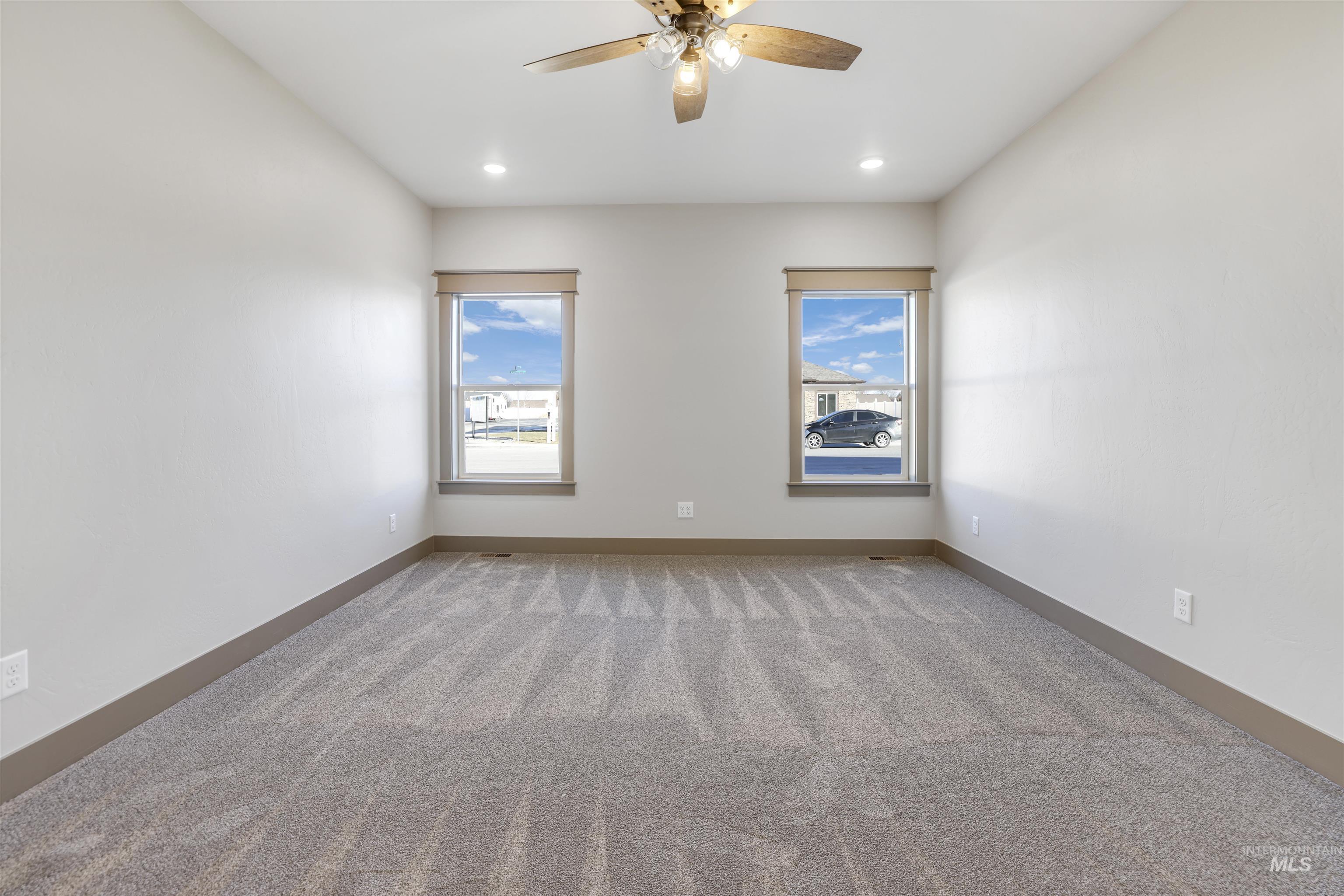 1348 Haizlee Way Property Photo 14