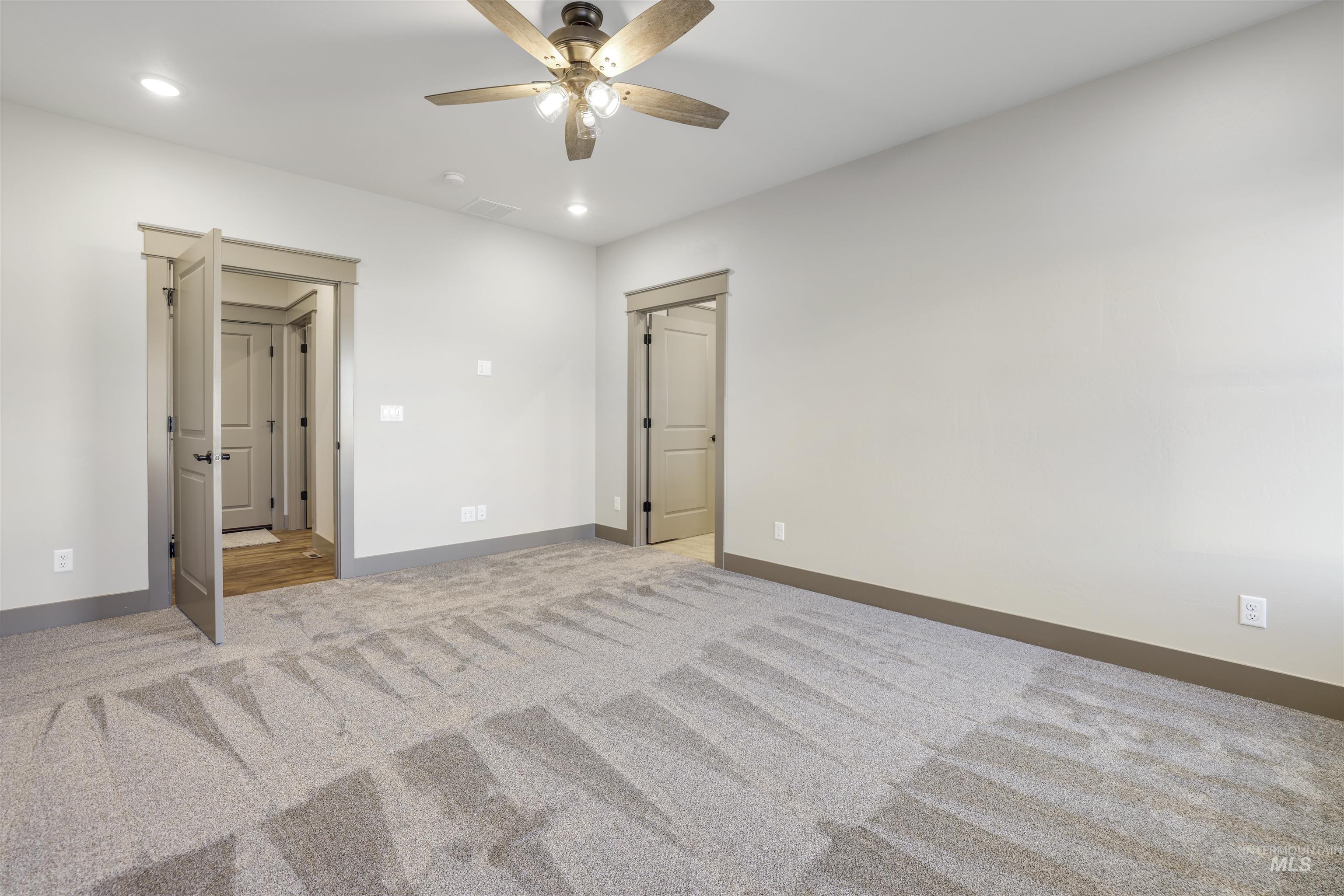 1348 Haizlee Way Property Photo 15
