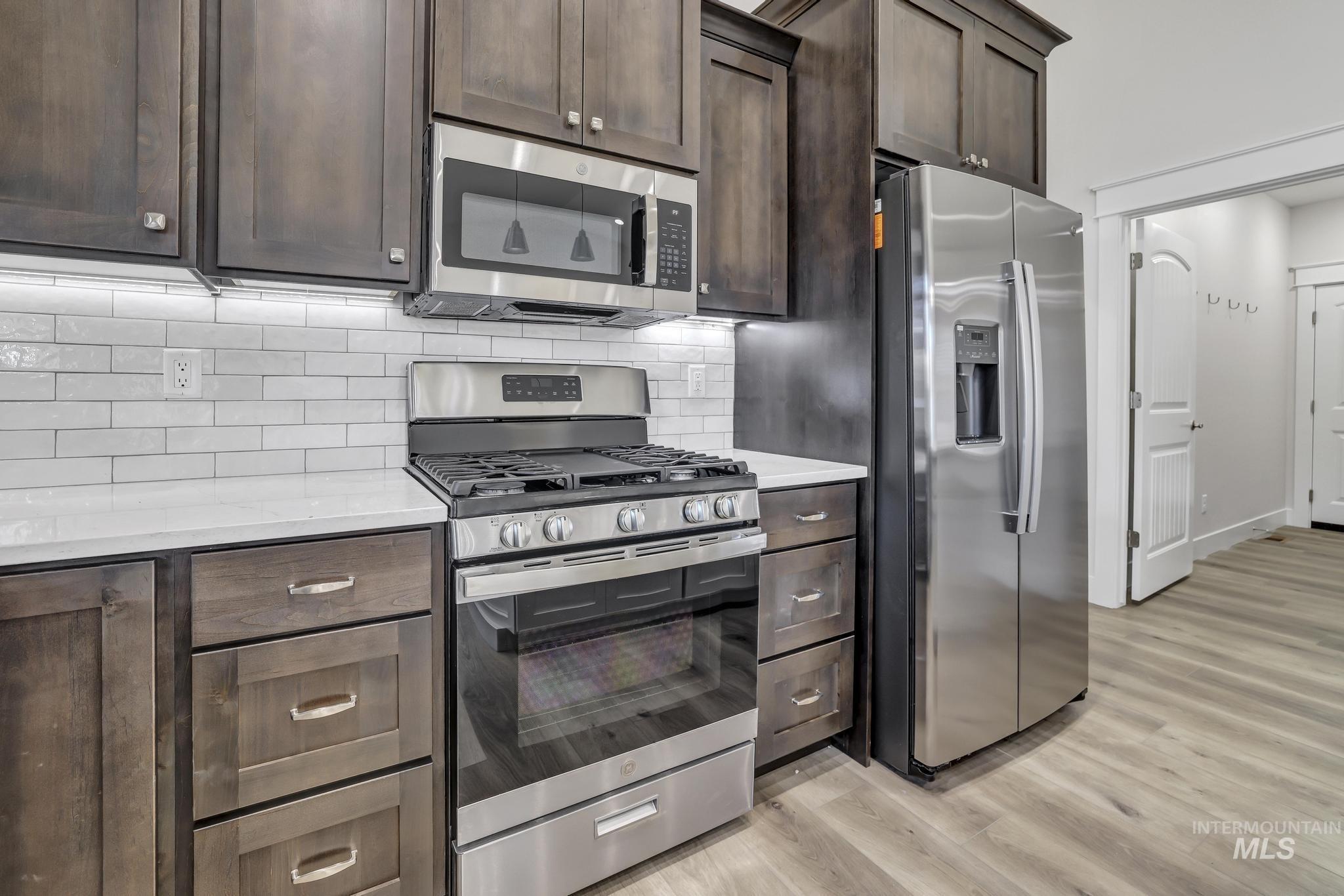 1362 Haizlee Way Property Photo 10