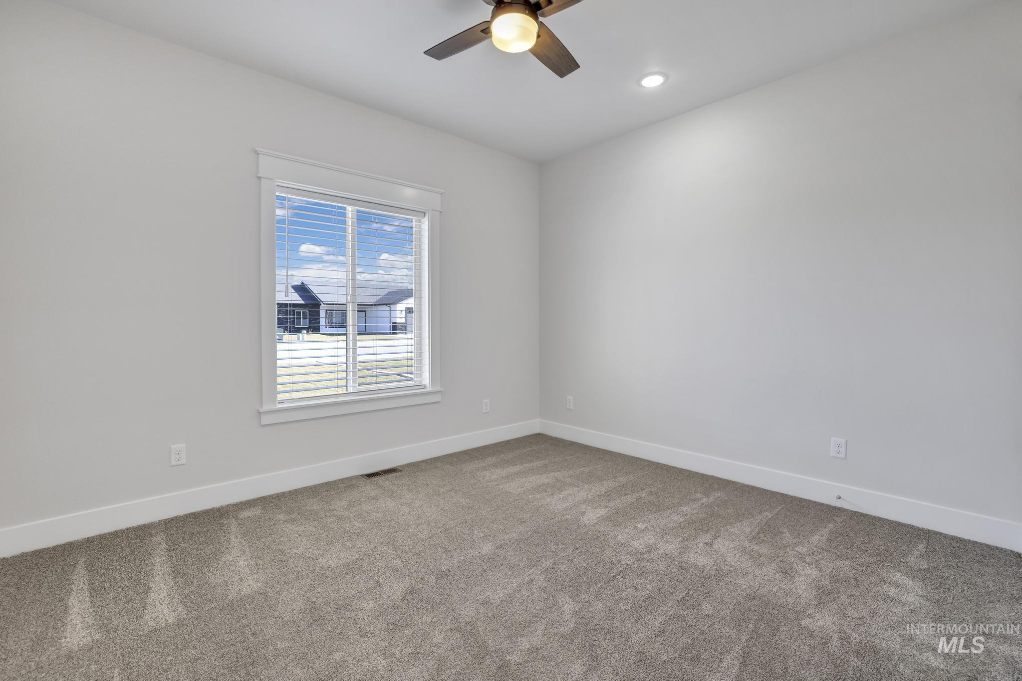 1362 Haizlee Way Property Photo 19