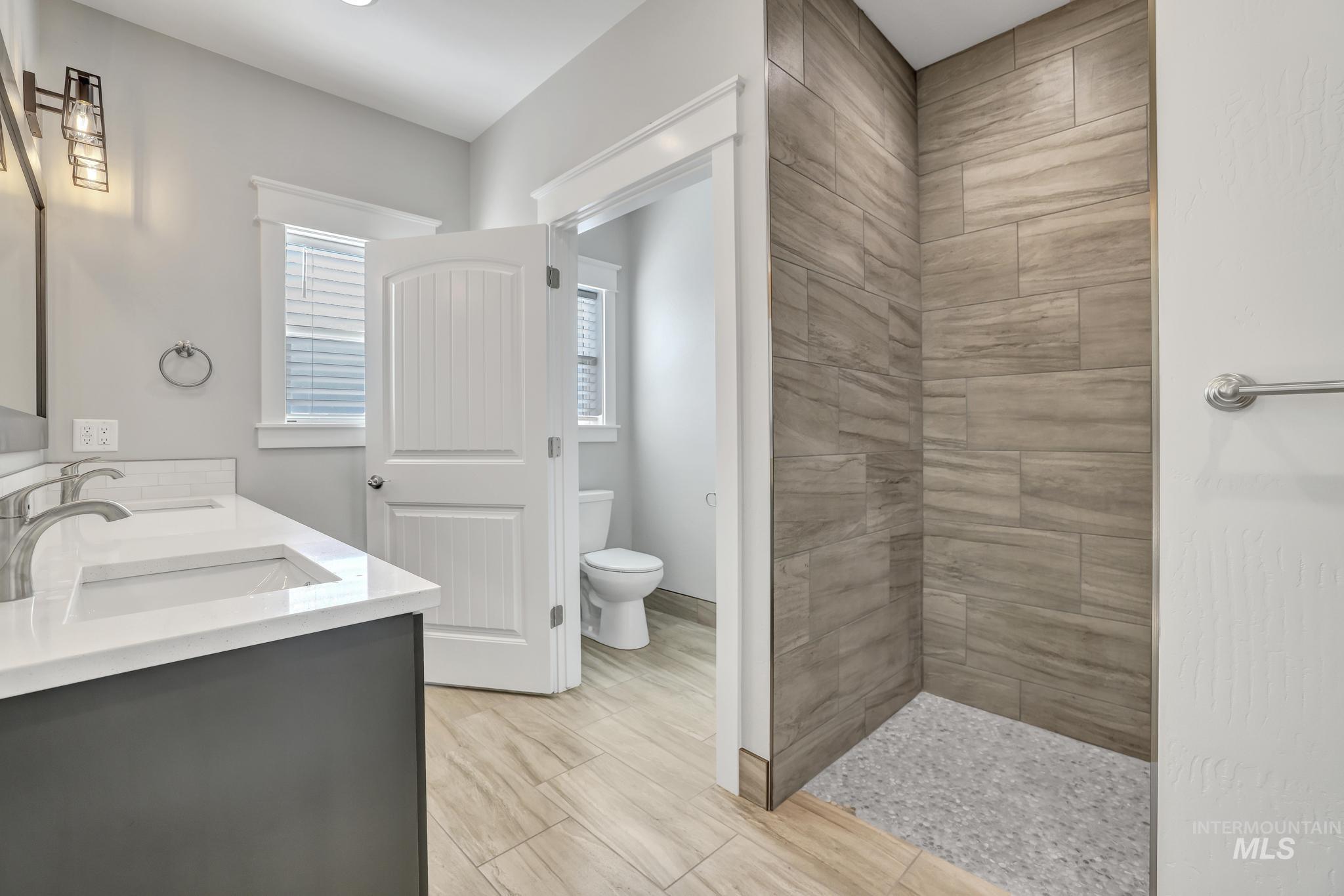 1399 Haizlee Way Property Photo 11