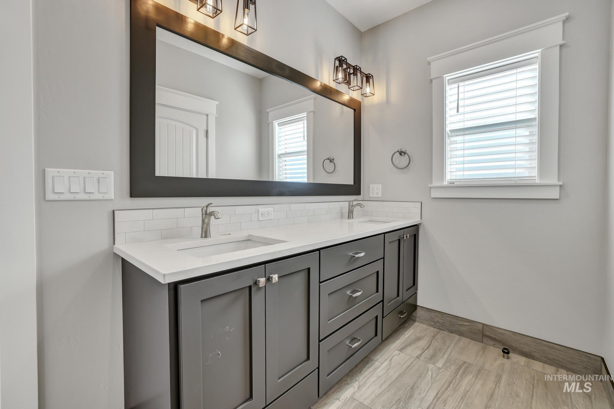 1399 Haizlee Way Property Photo 12