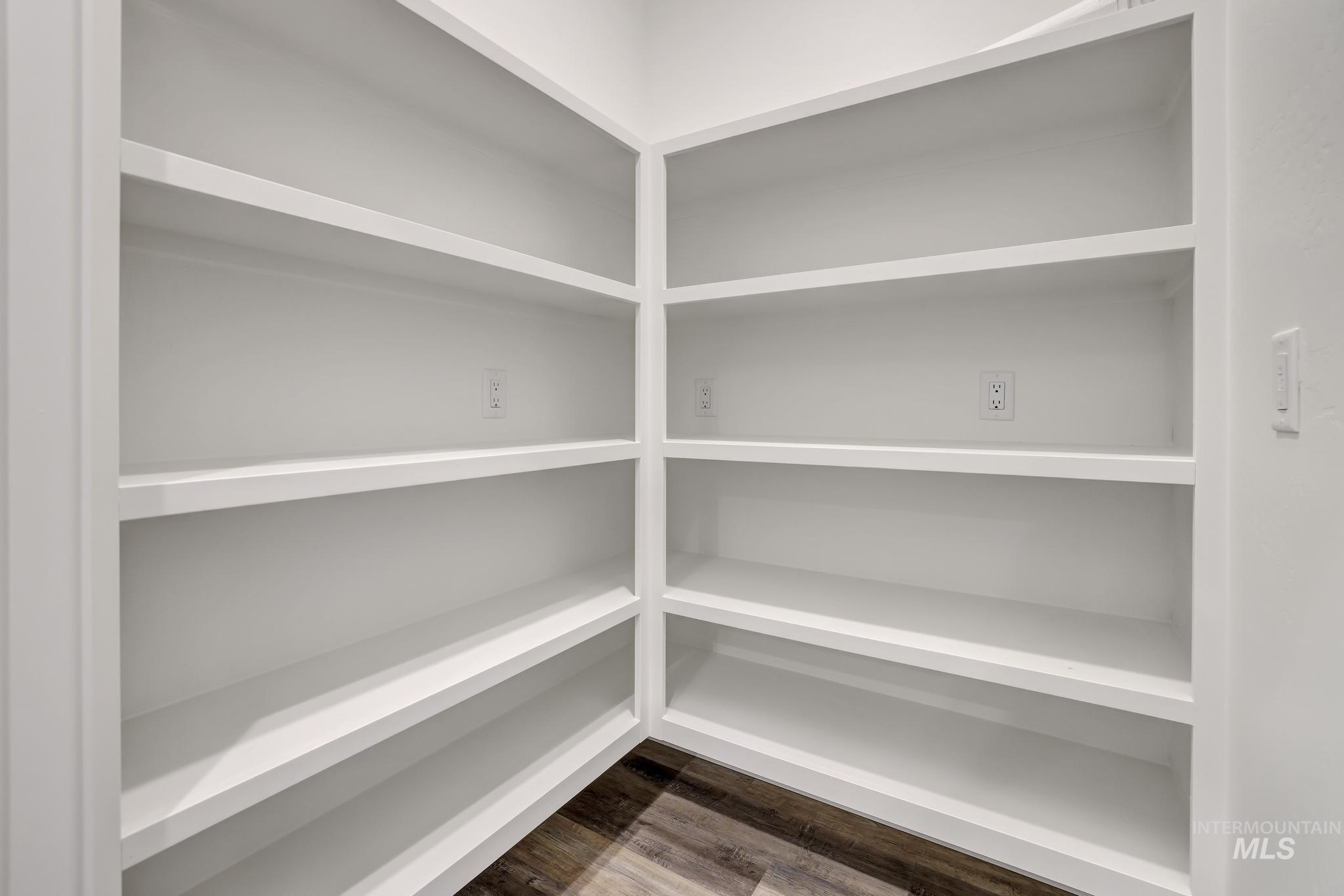 1399 Haizlee Way Property Photo 15