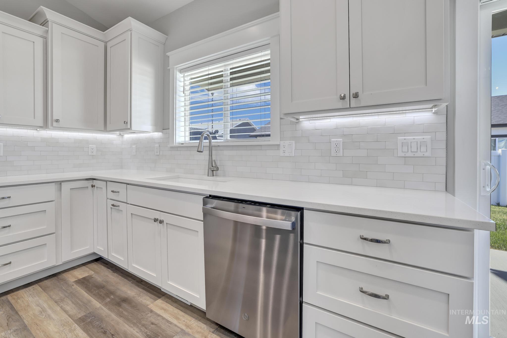 1399 Haizlee Way Property Photo 16