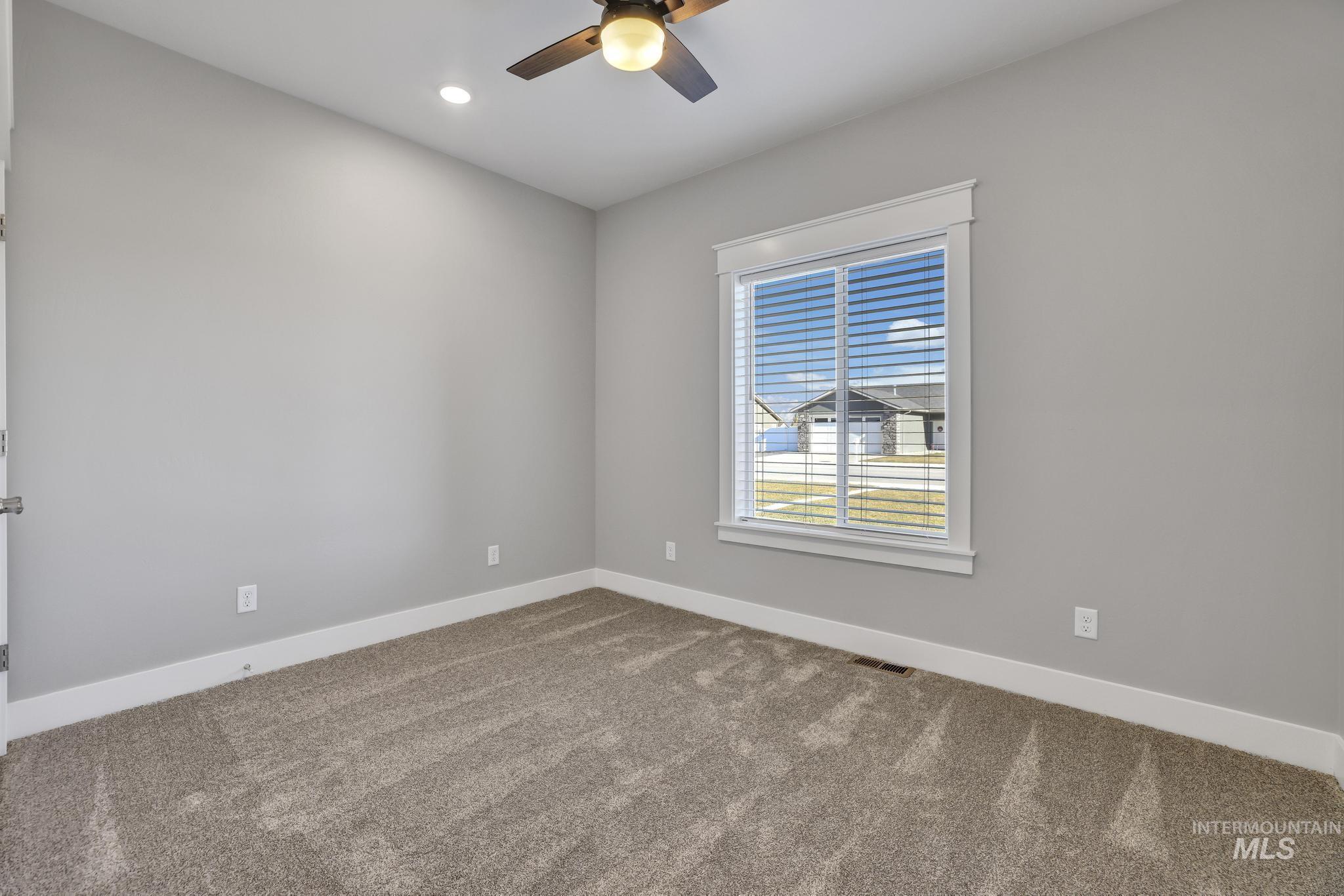 1399 Haizlee Way Property Photo 20