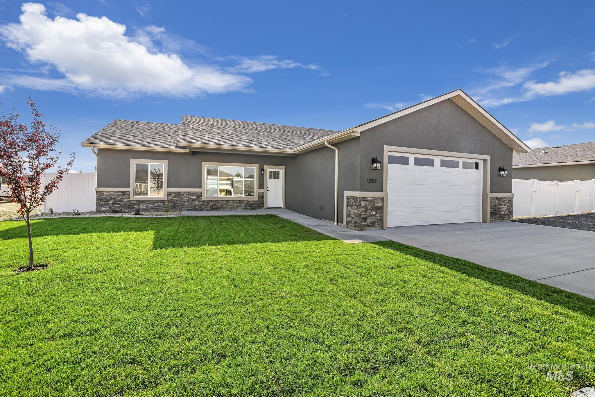 1385 Haizlee Way Property Photo