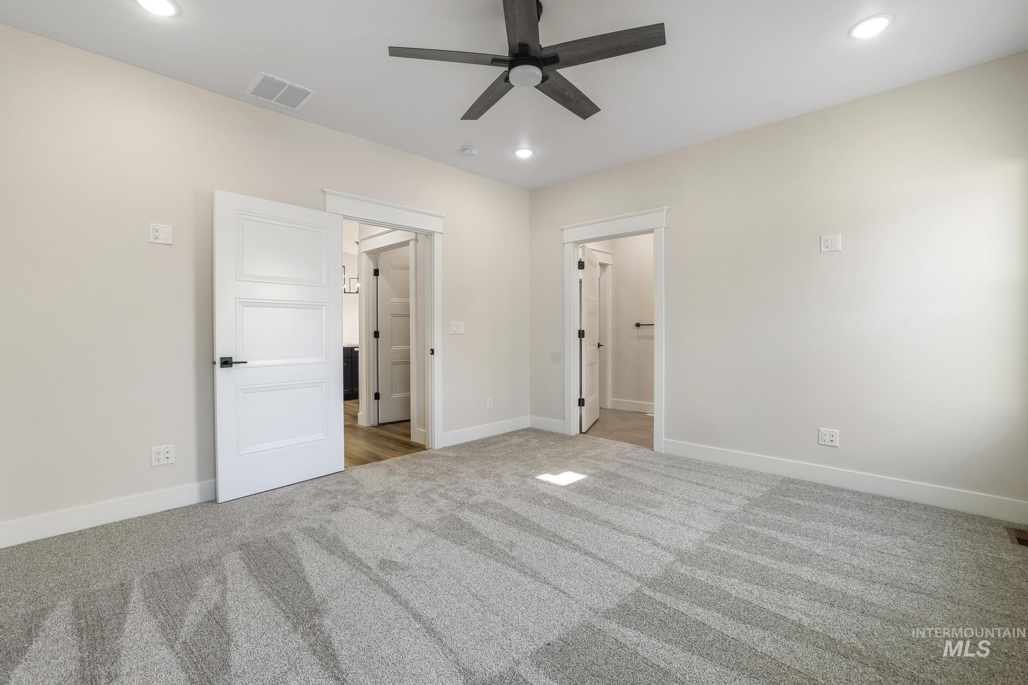 1385 Haizlee Way Property Photo 9