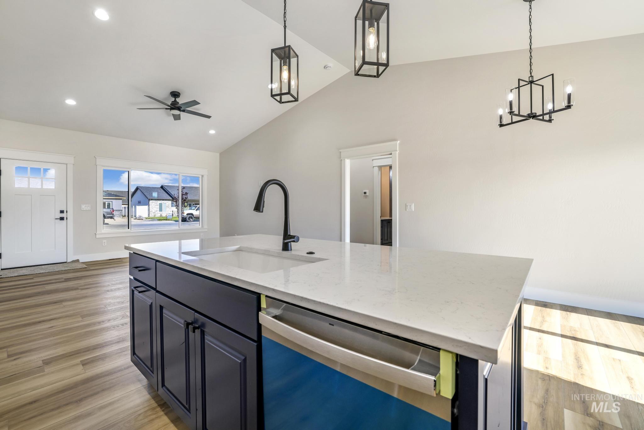 1385 Haizlee Way Property Photo 18
