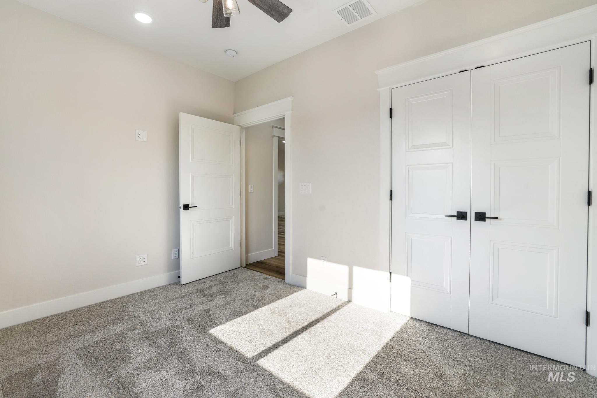 1385 Haizlee Way Property Photo 23