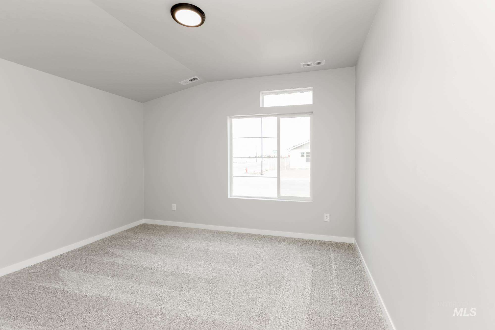 2215 W Hodor St Property Photo 12