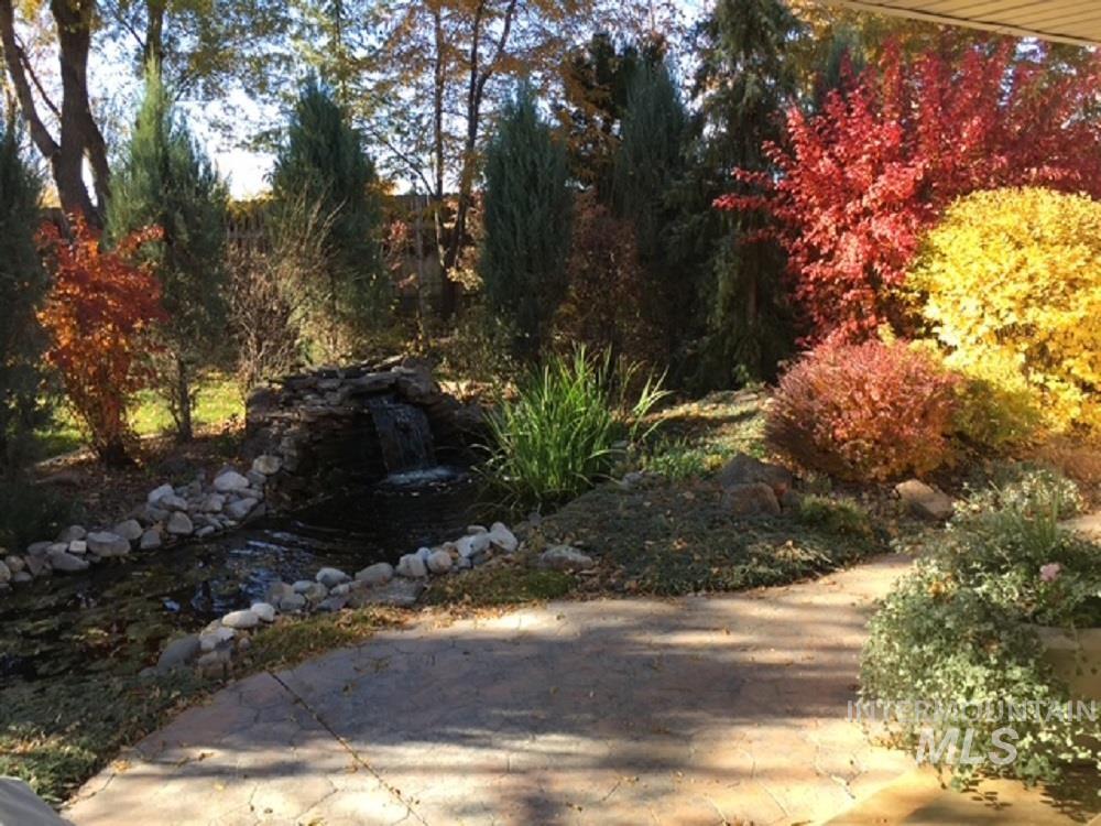4 Granada Place Property Photo 6