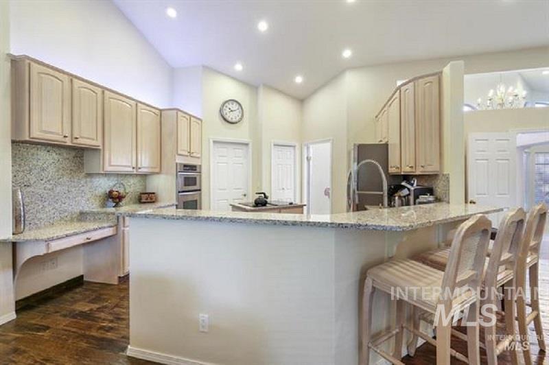 4 Granada Place Property Photo 17