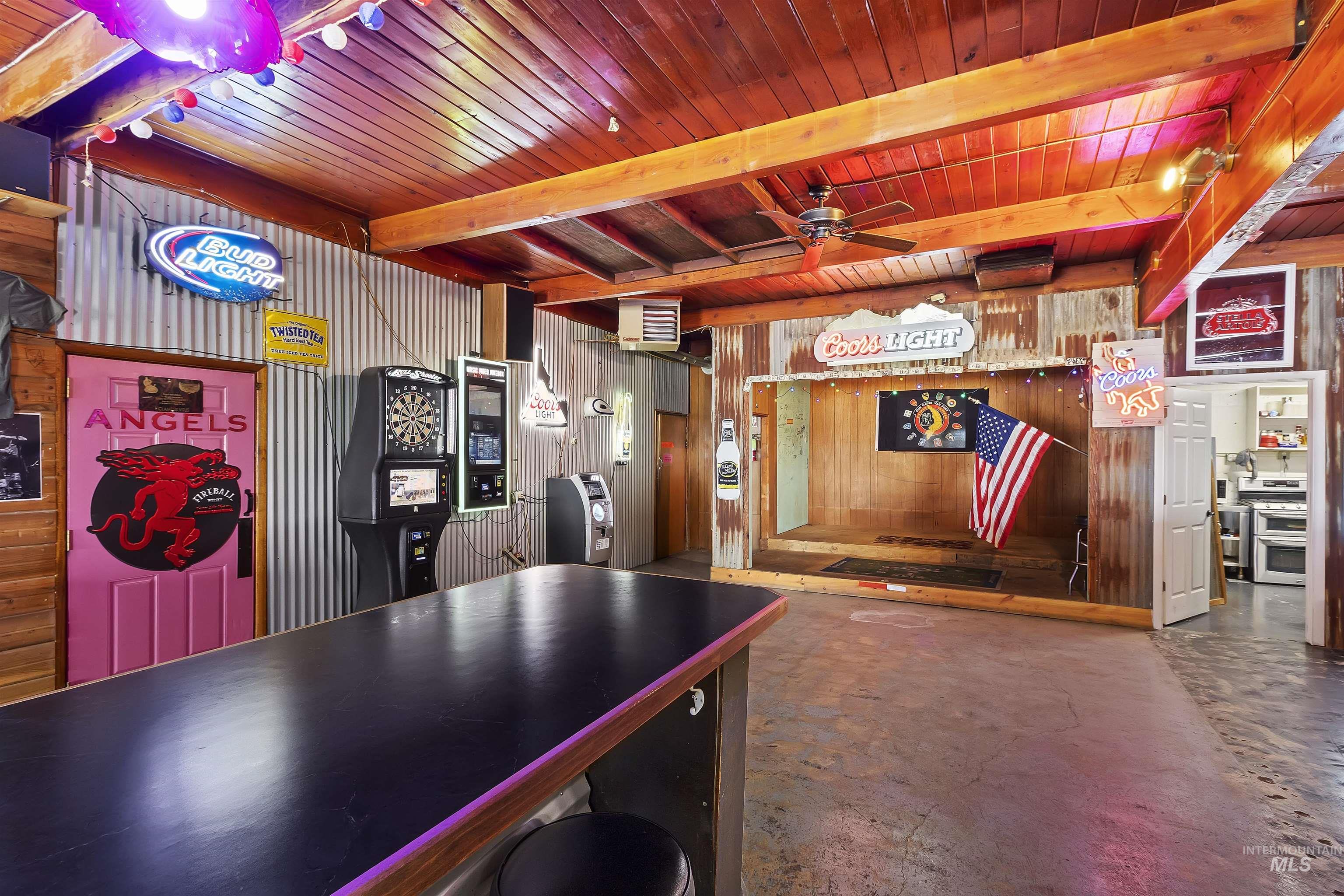204 Us-30 Property Photo 16
