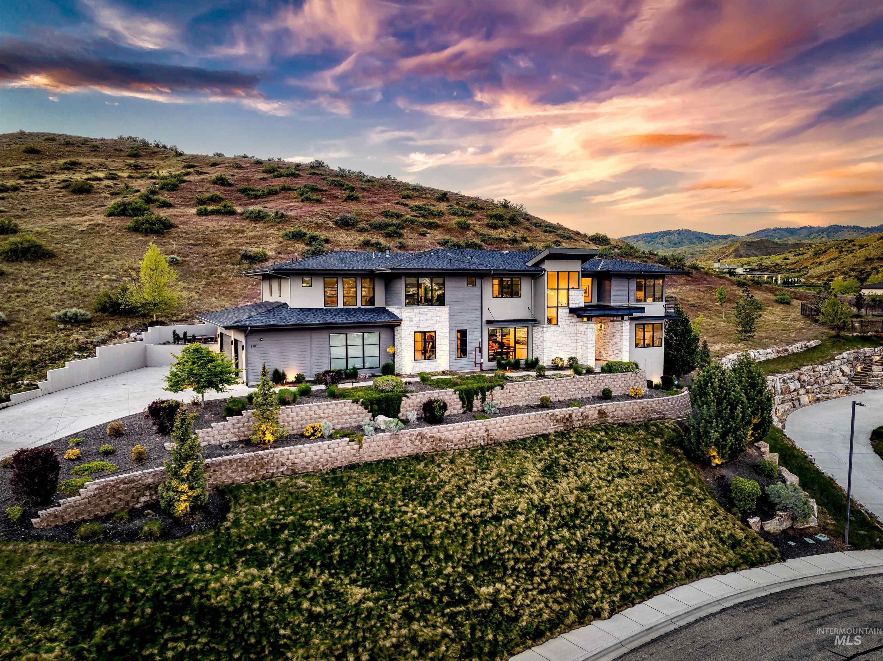 Hackberry Ranch Real Estate Listings Main Image