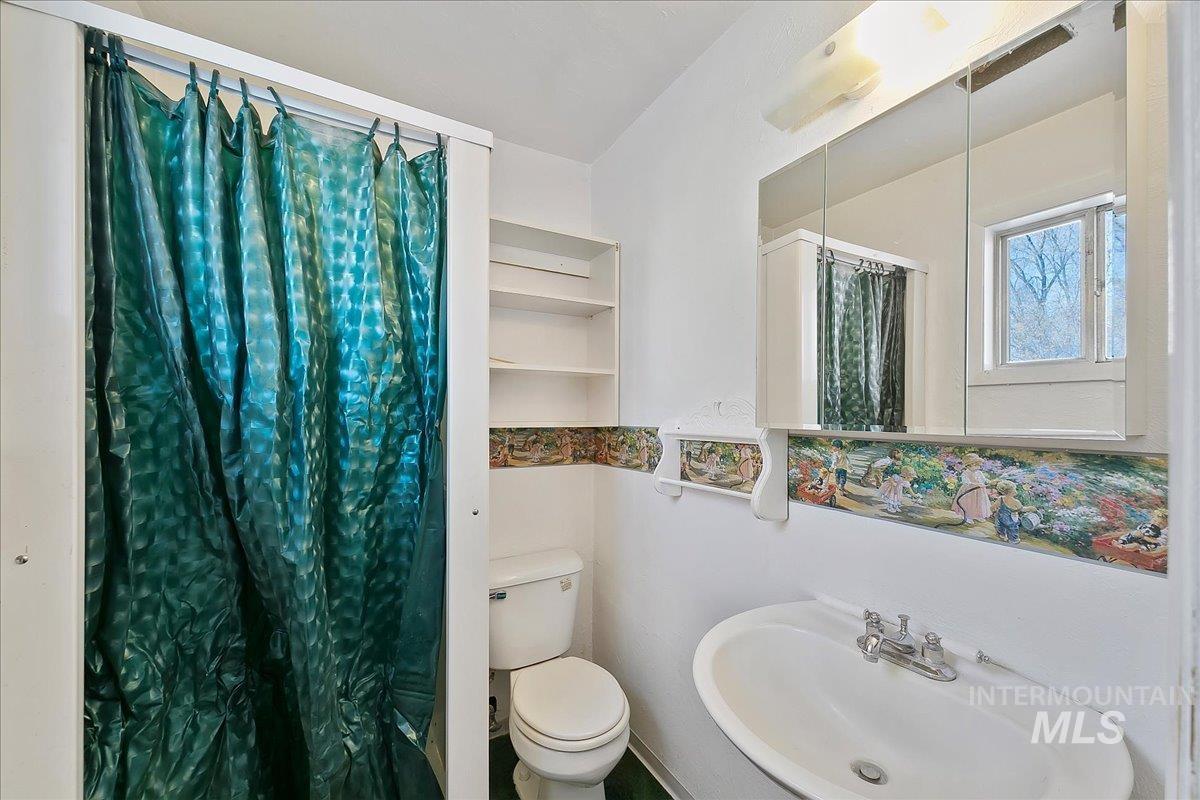 1502 Cruse Lane Property Photo 14