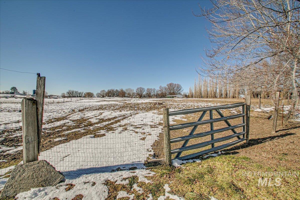 1502 Cruse Lane Property Photo 48