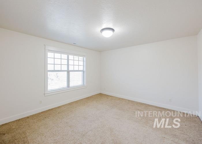 1674 S Water Leaf Ave Property Photo 15