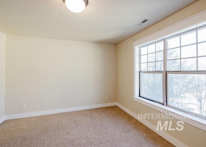 1674 S Water Leaf Ave Property Photo 16