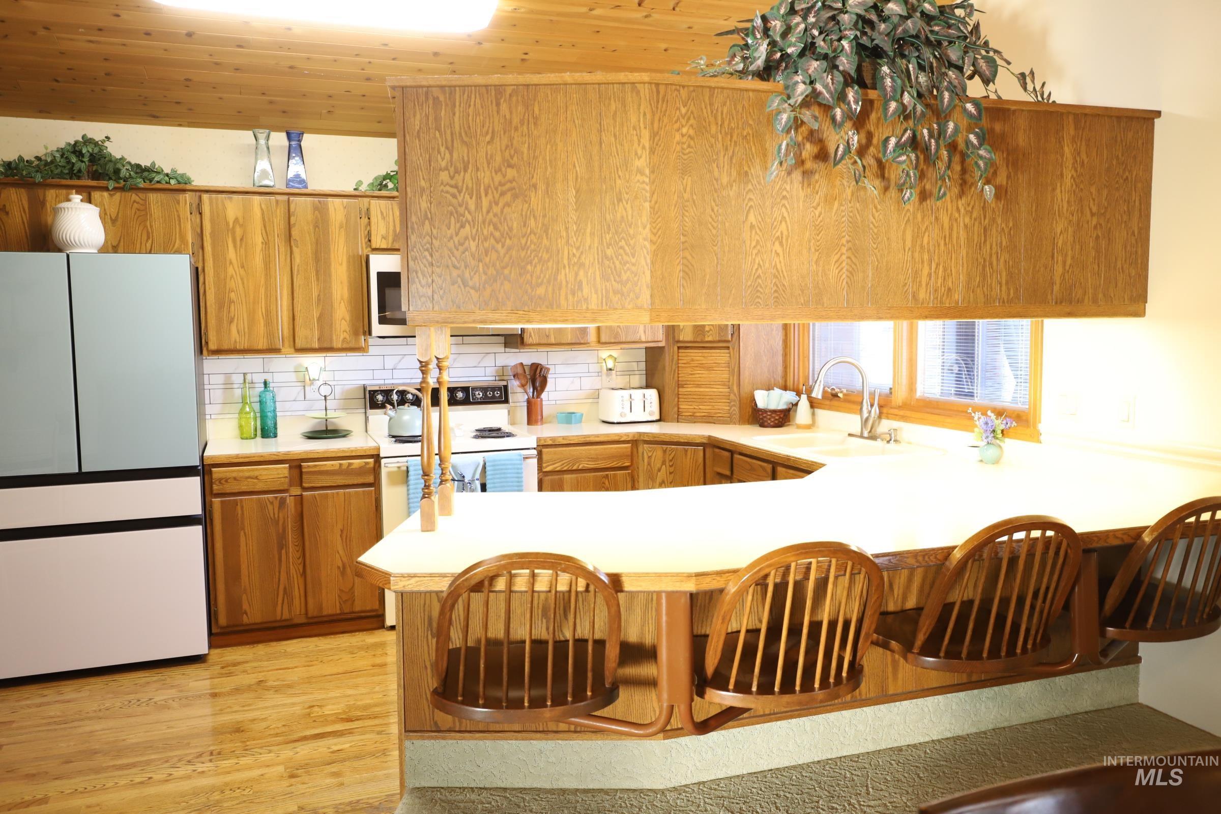 2353 Twin Oaks Park Property Photo 15