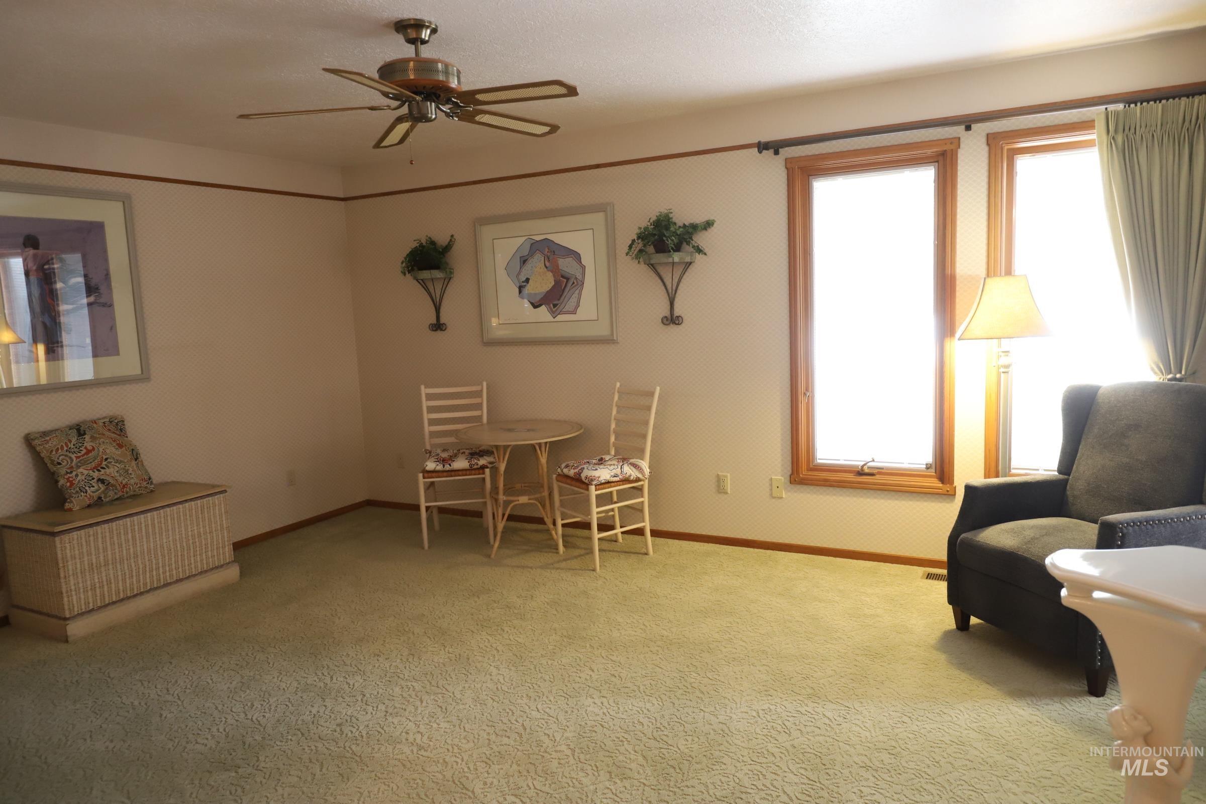 2353 Twin Oaks Park Property Photo 28