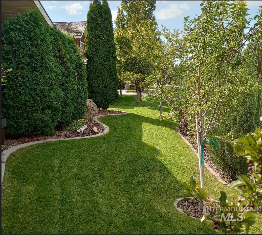 2353 Twin Oaks Park Property Photo 31