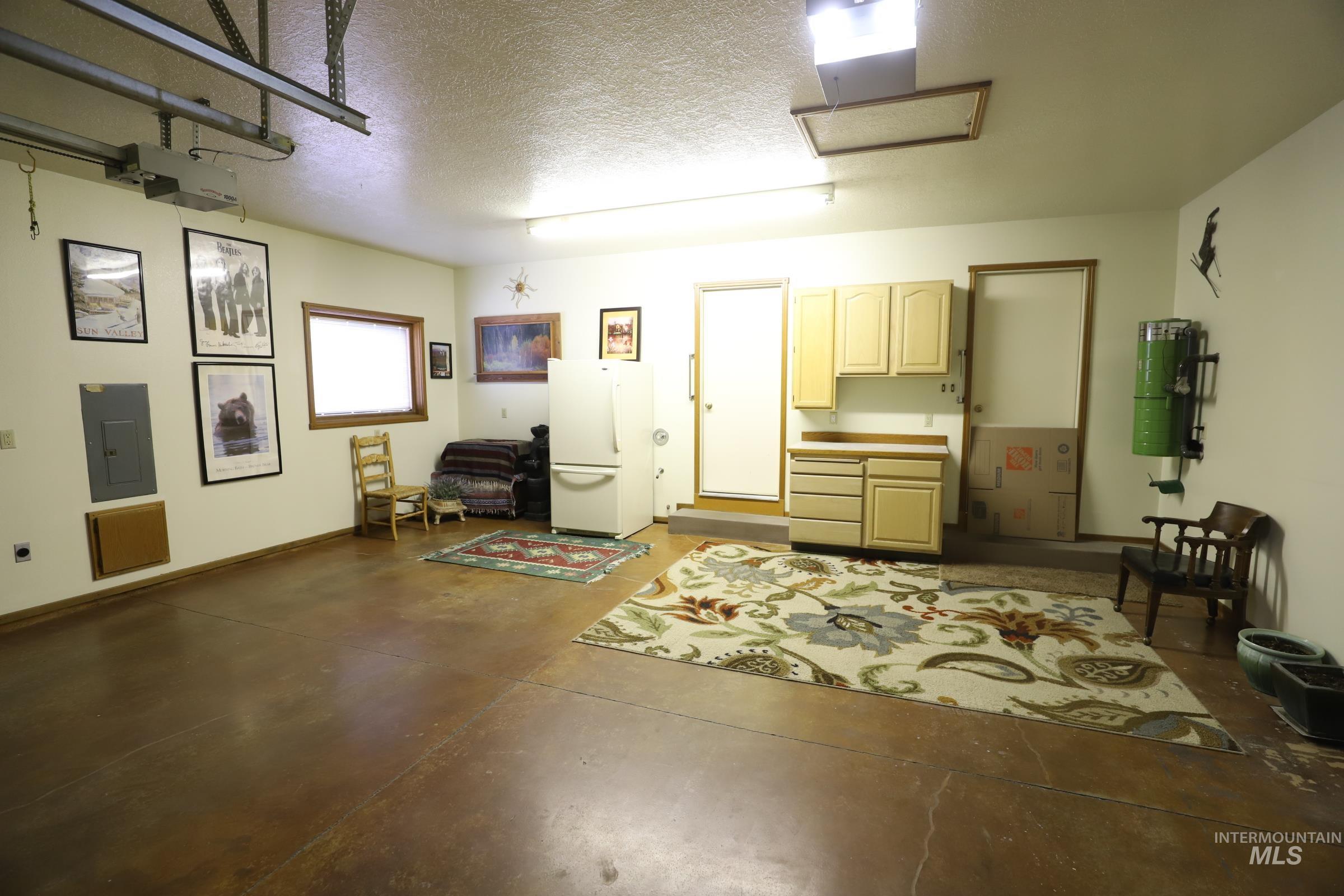 2353 Twin Oaks Park Property Photo 40