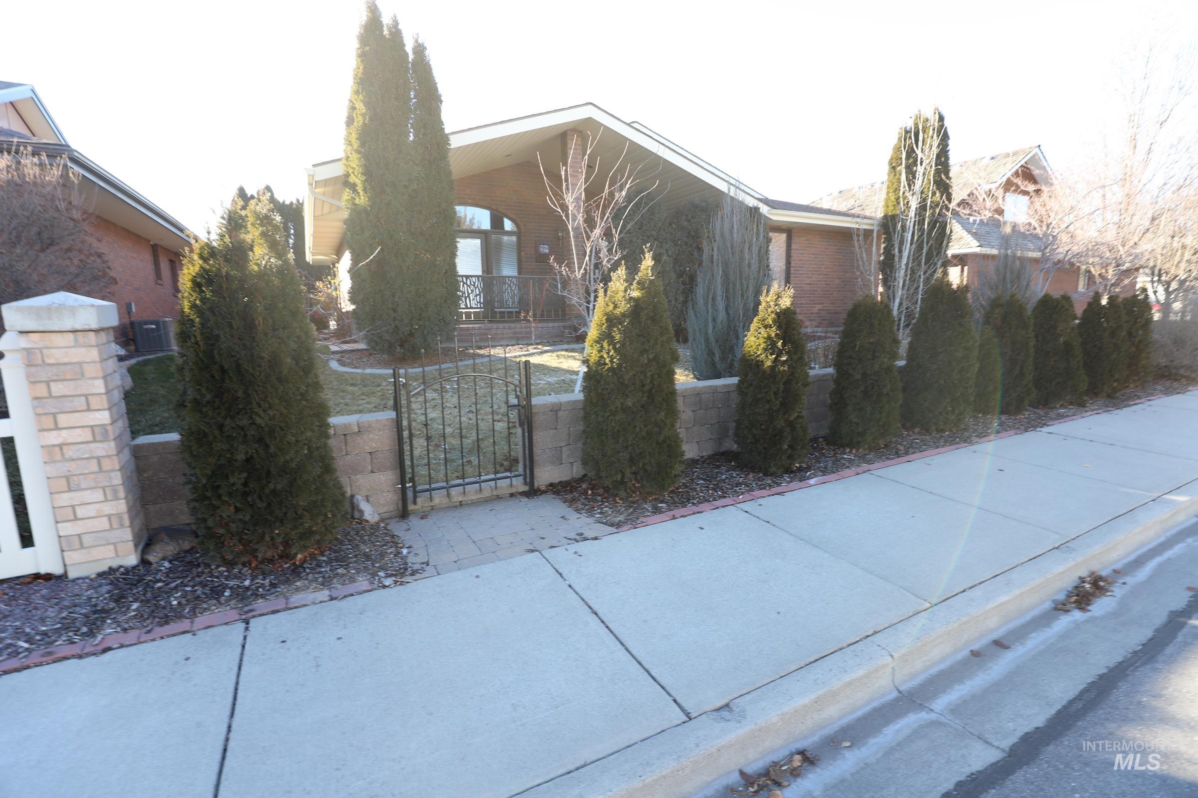 2353 Twin Oaks Park Property Photo 44