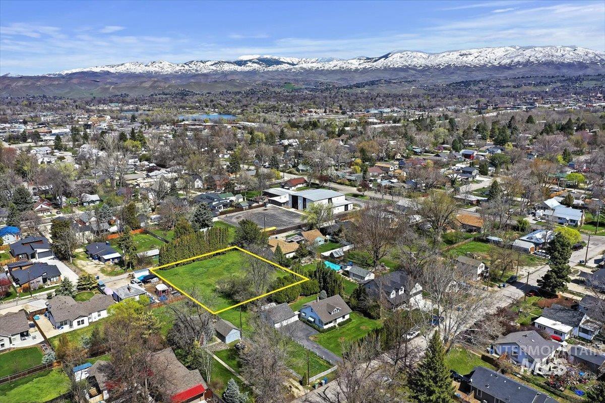 4717 W Holmes Street Property Photo 4