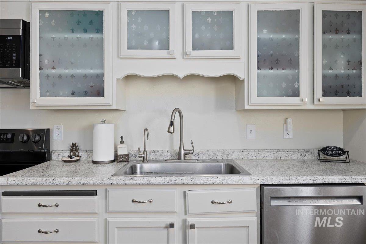 3773 N 2250 E Property Photo 10