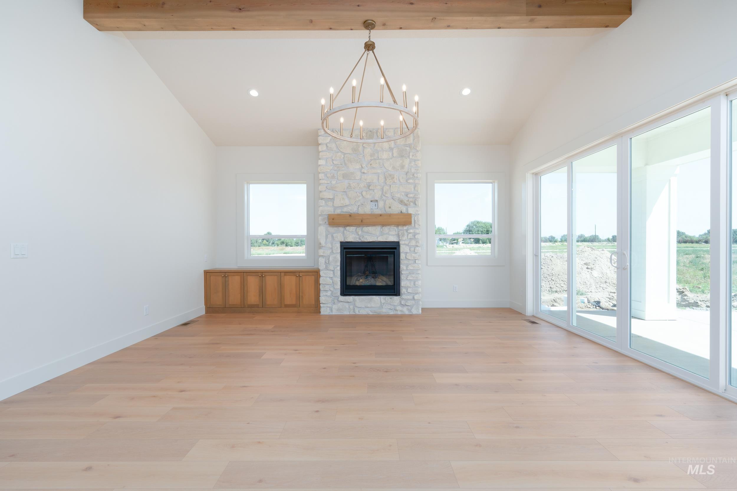 24908 Haflinger Way Property Photo 9