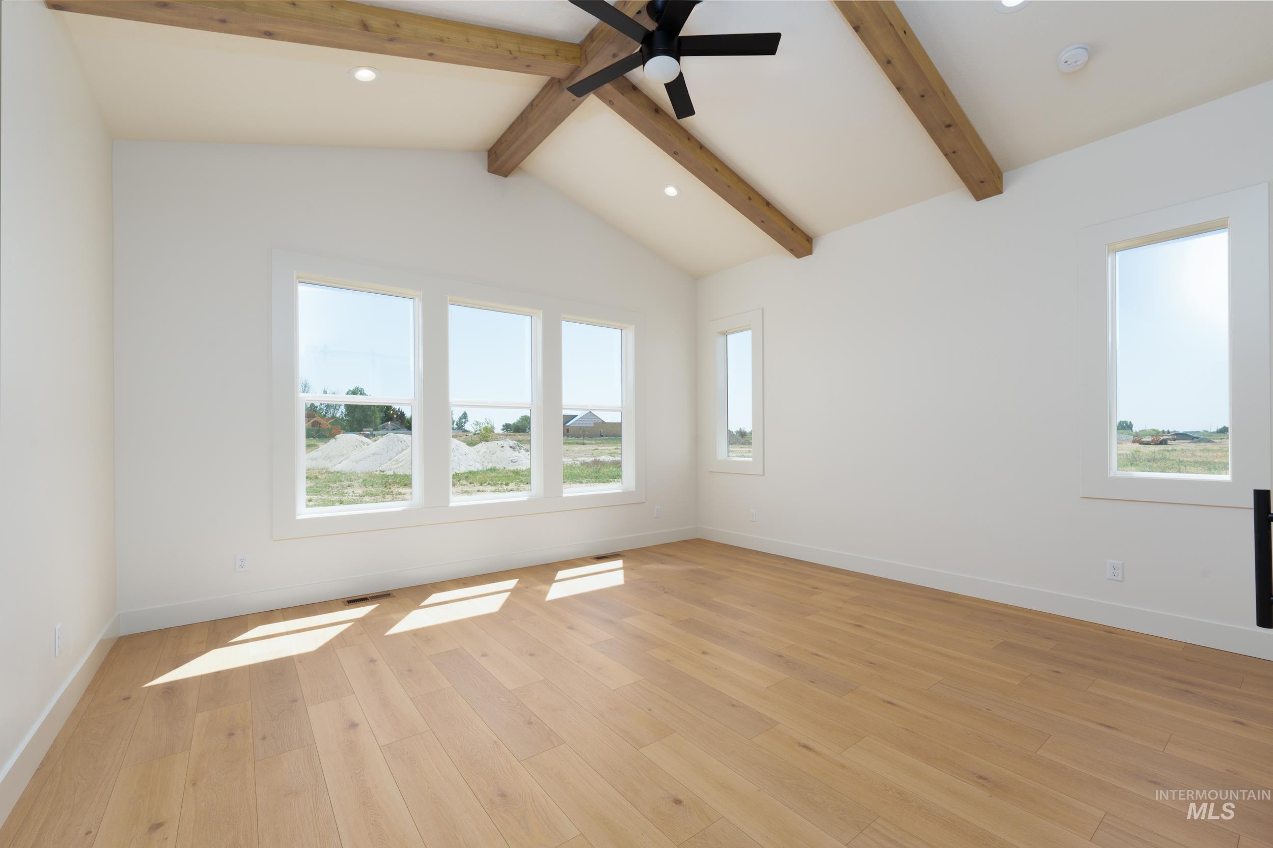 24908 Haflinger Way Property Photo 12