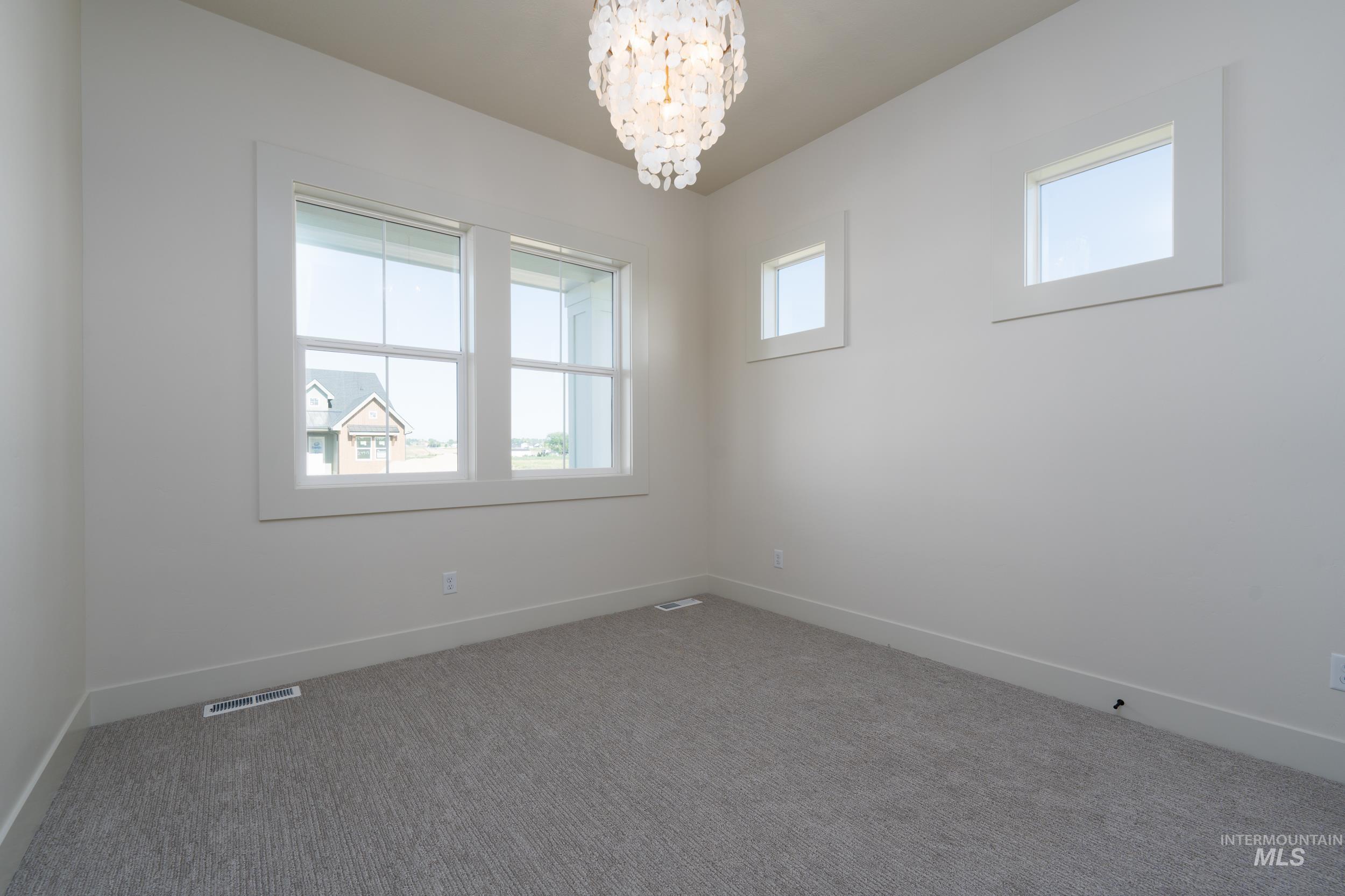 24908 Haflinger Way Property Photo 18