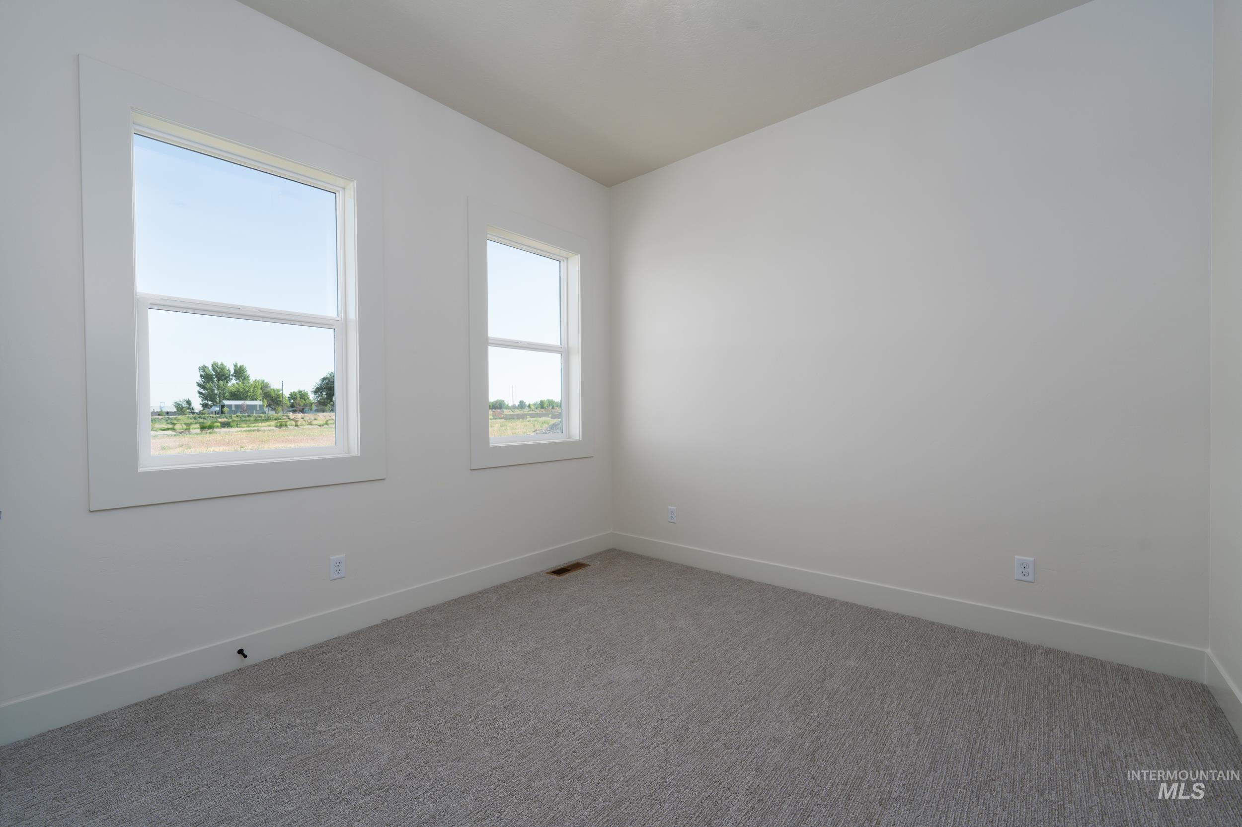 24908 Haflinger Way Property Photo 20