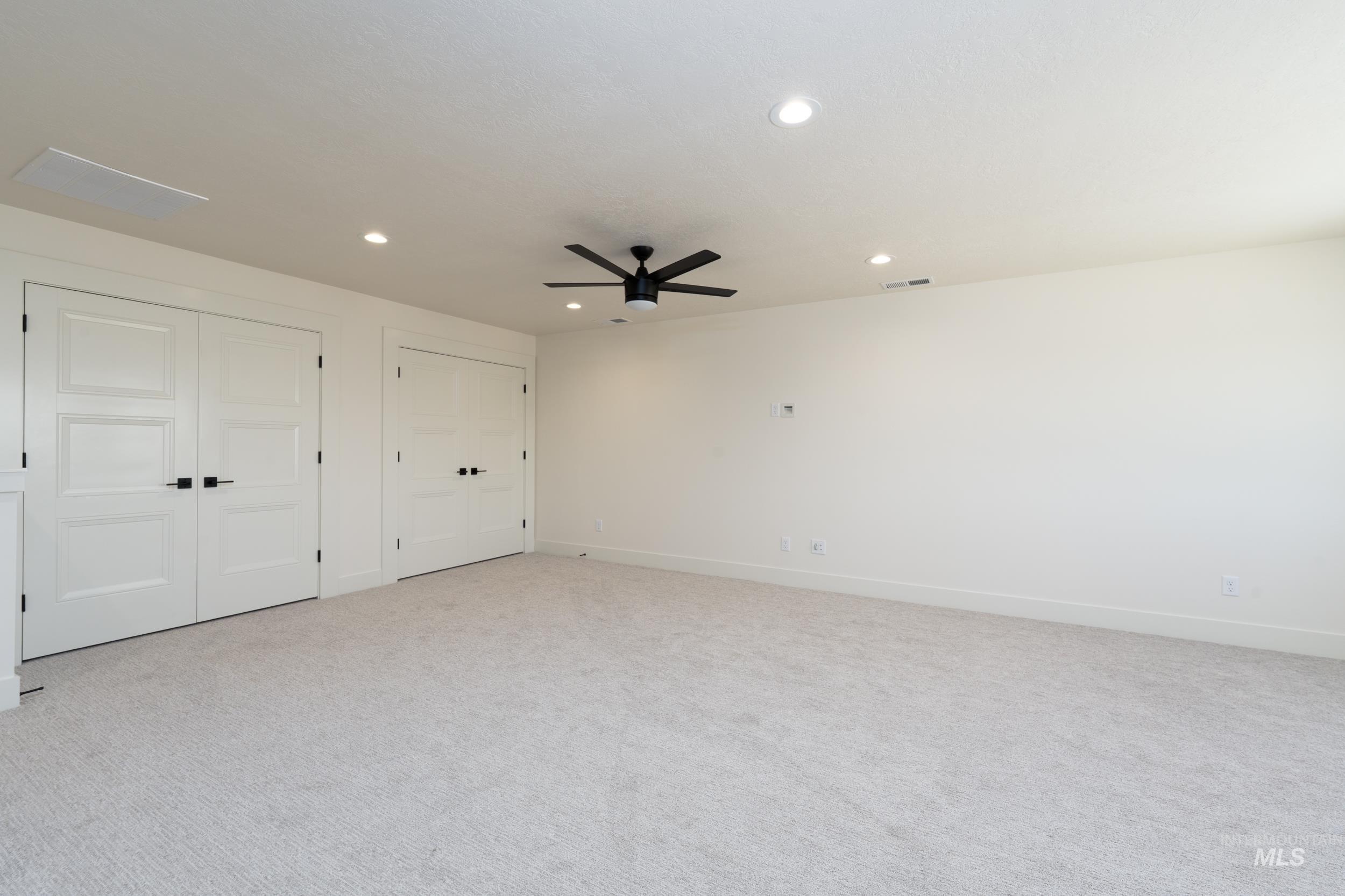 24908 Haflinger Way Property Photo 24