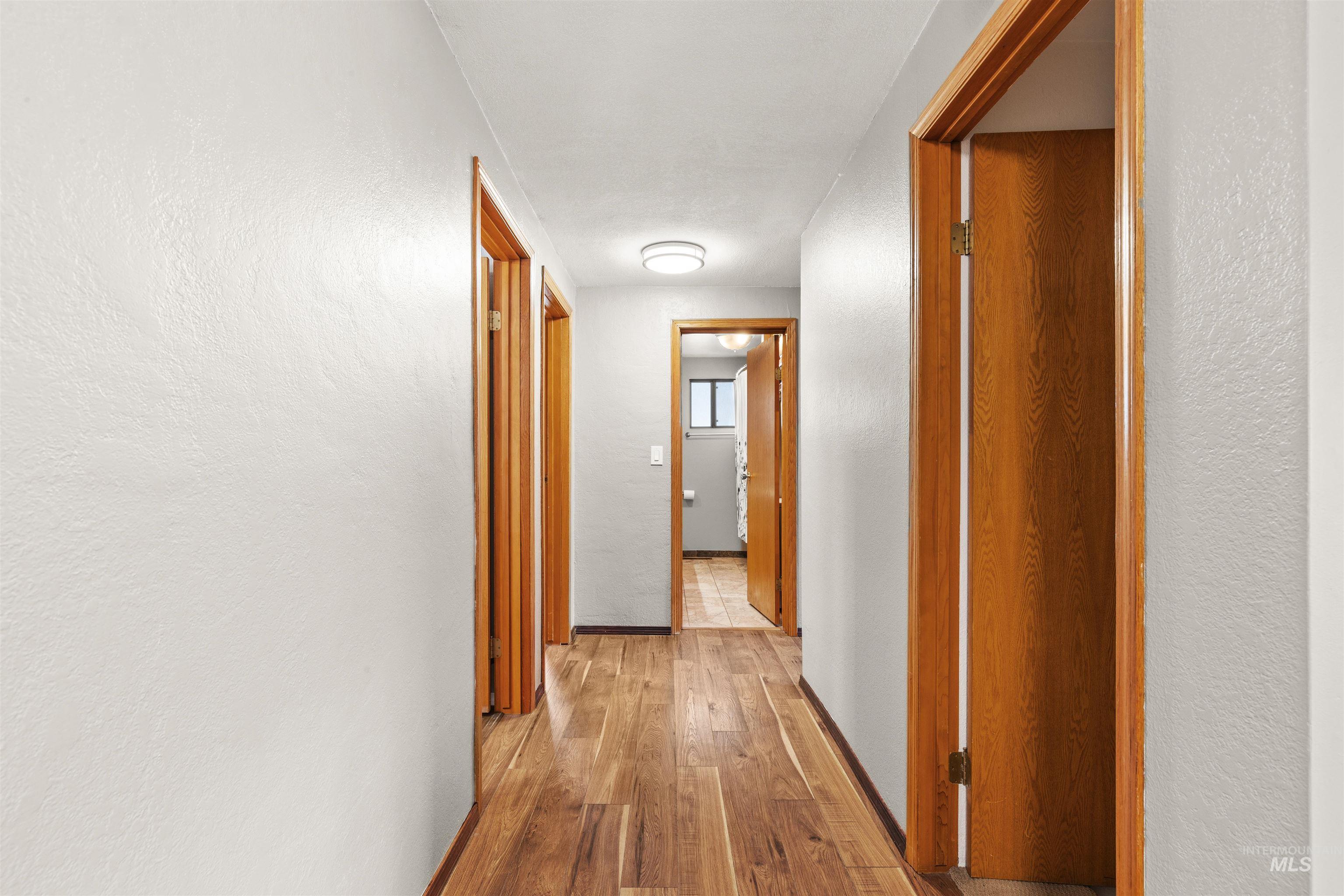 905 Dewey Avenue Property Photo 12