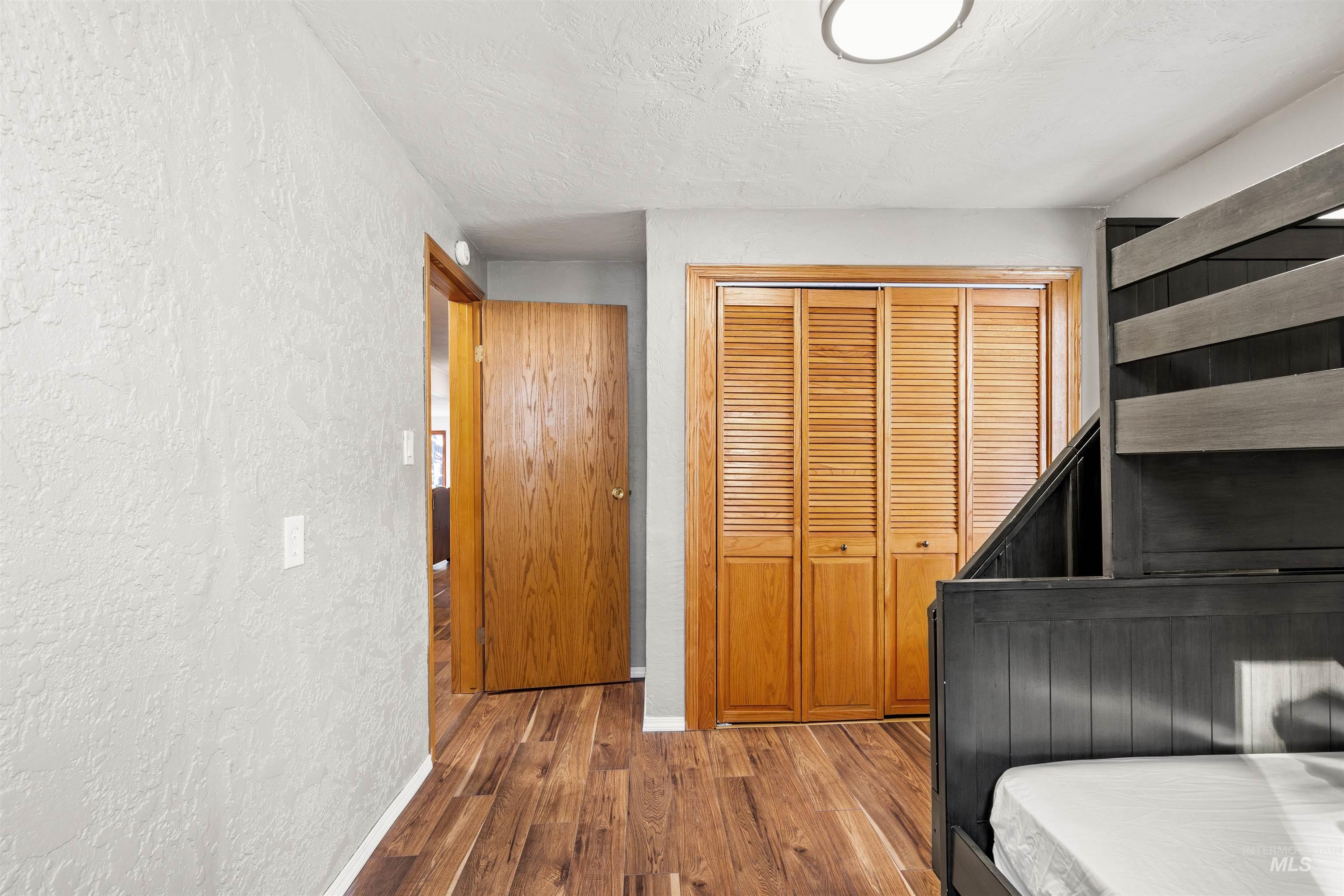 905 Dewey Avenue Property Photo 16