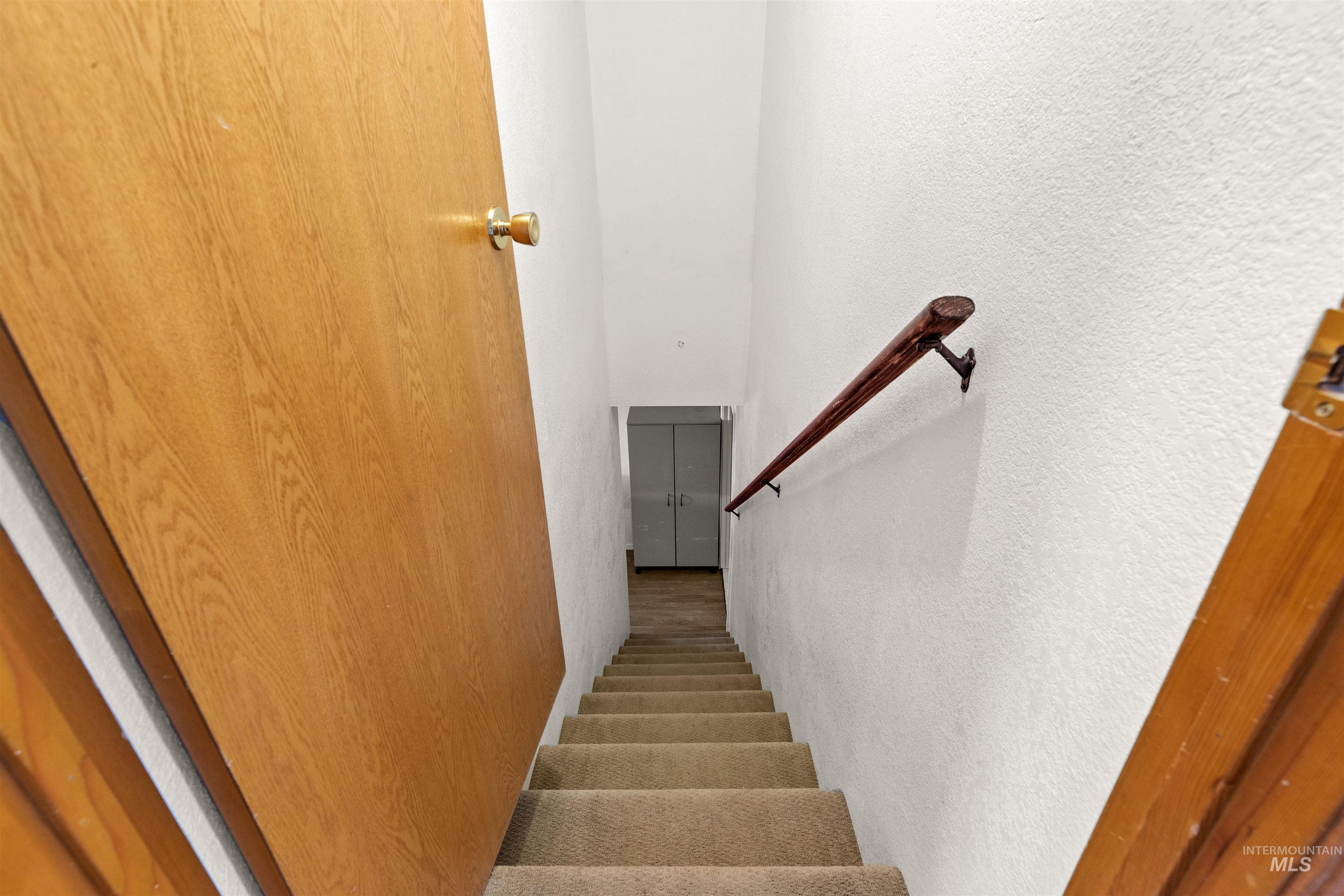 905 Dewey Avenue Property Photo 28