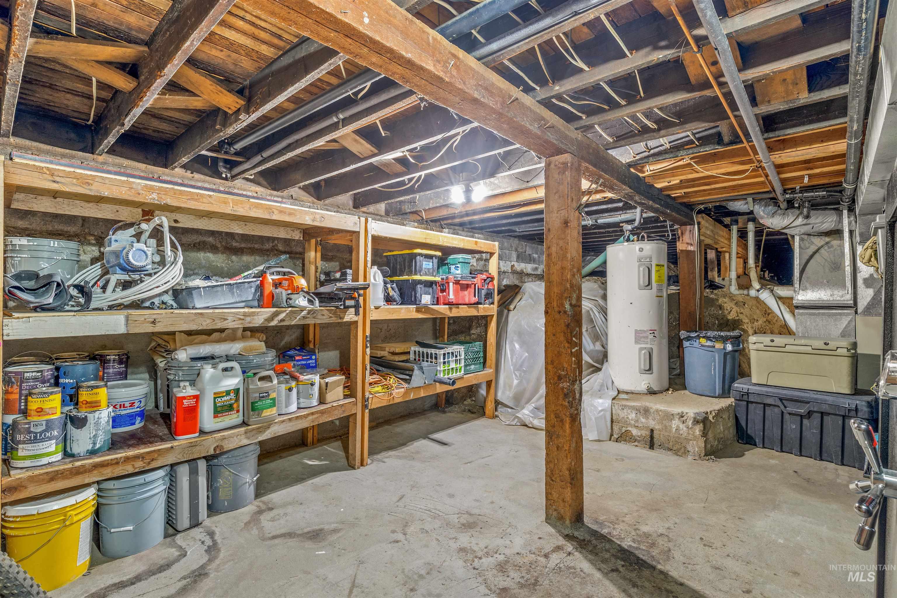 905 Dewey Avenue Property Photo 34
