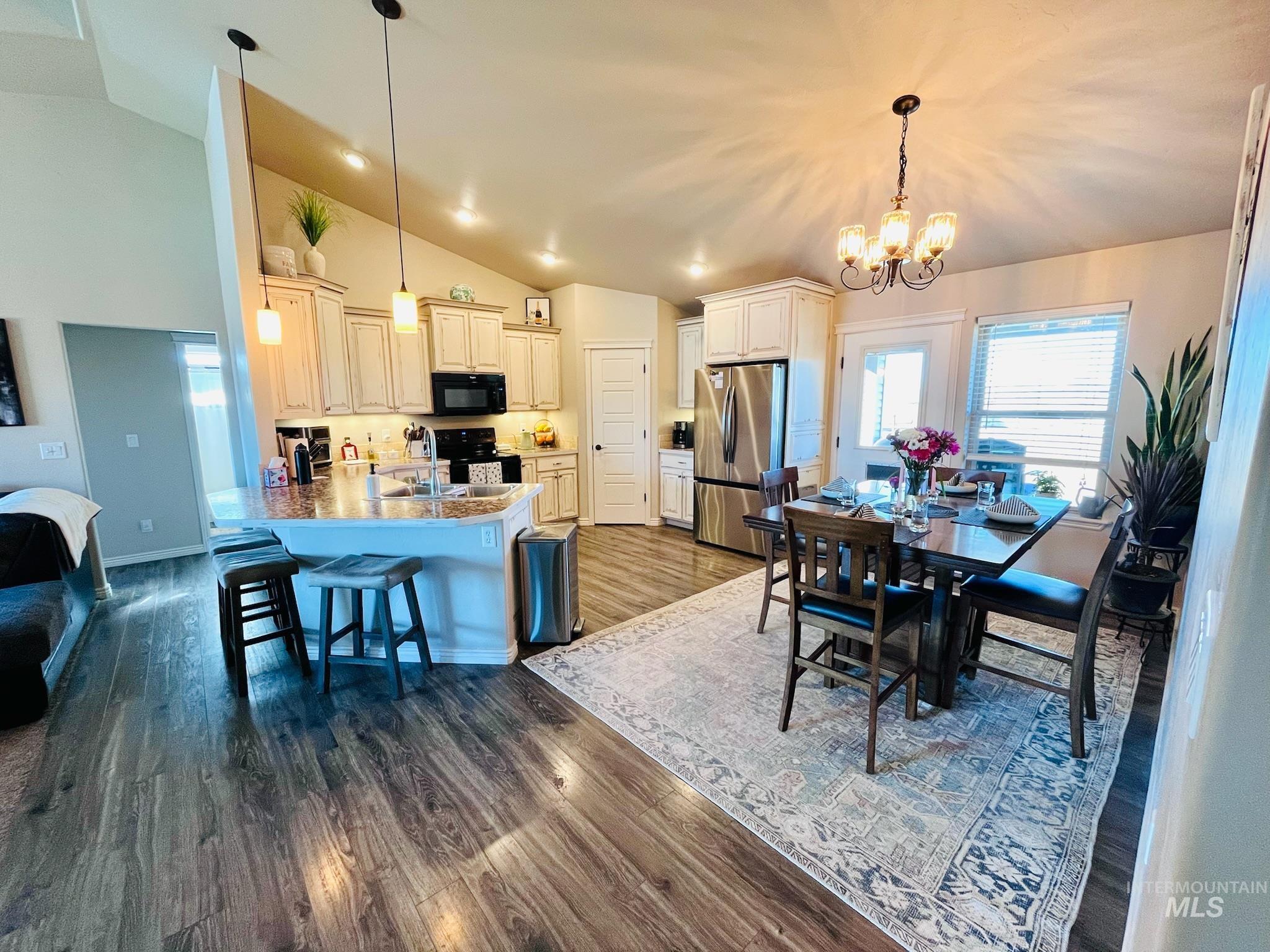 3567 N 3230 E Property Photo 12