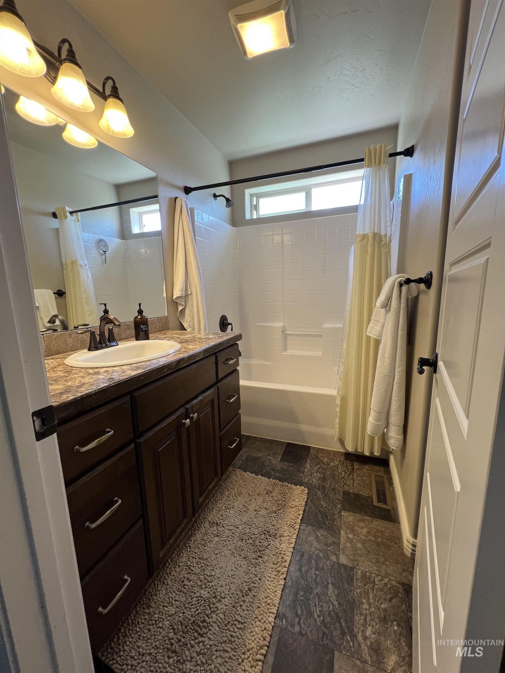 3567 N 3230 E Property Photo 20