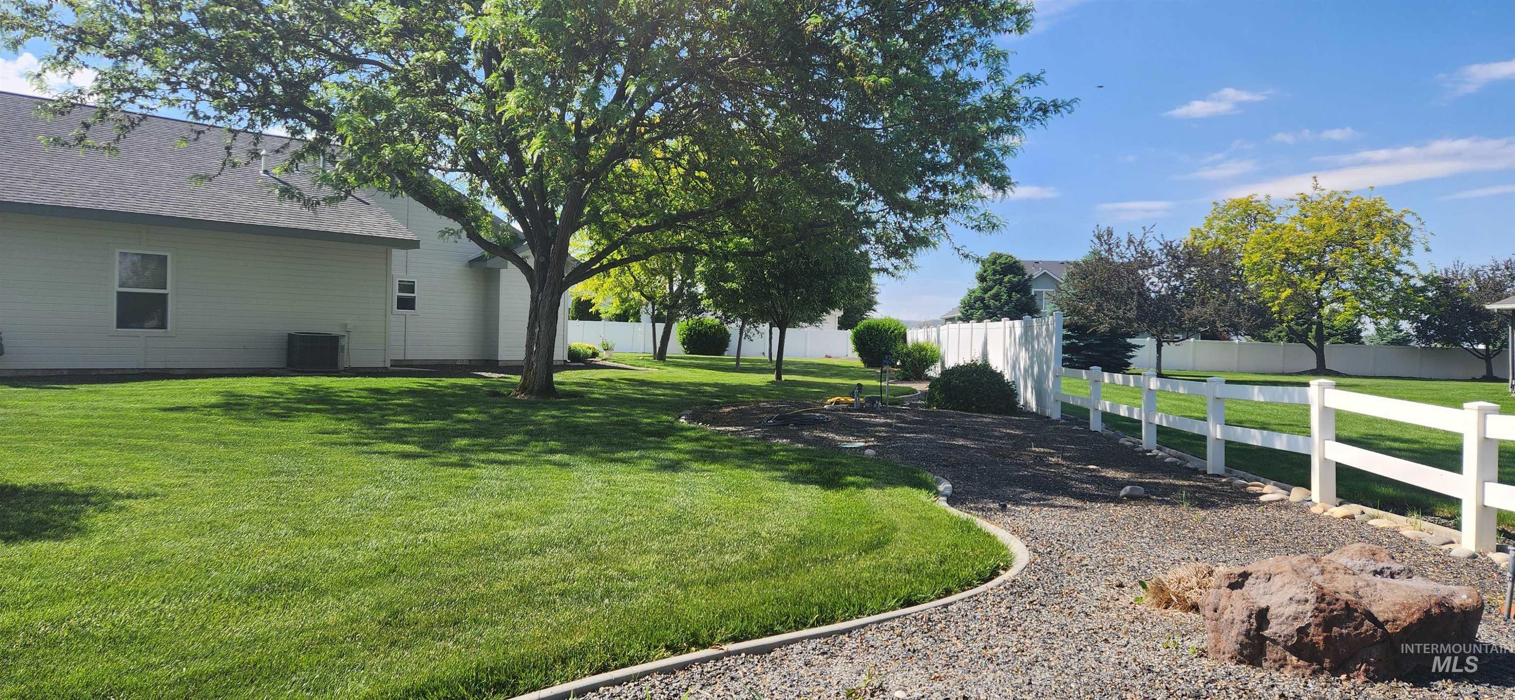 1753 Katie Lane Property Photo 6