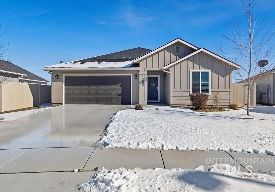 17692 N Pegram Way Property Photo