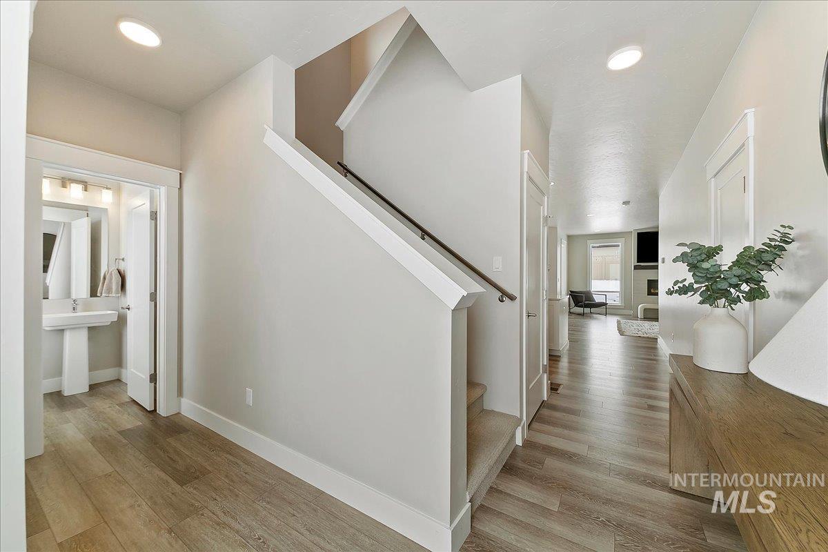 2196 N Opal Falls Way Property Photo 5