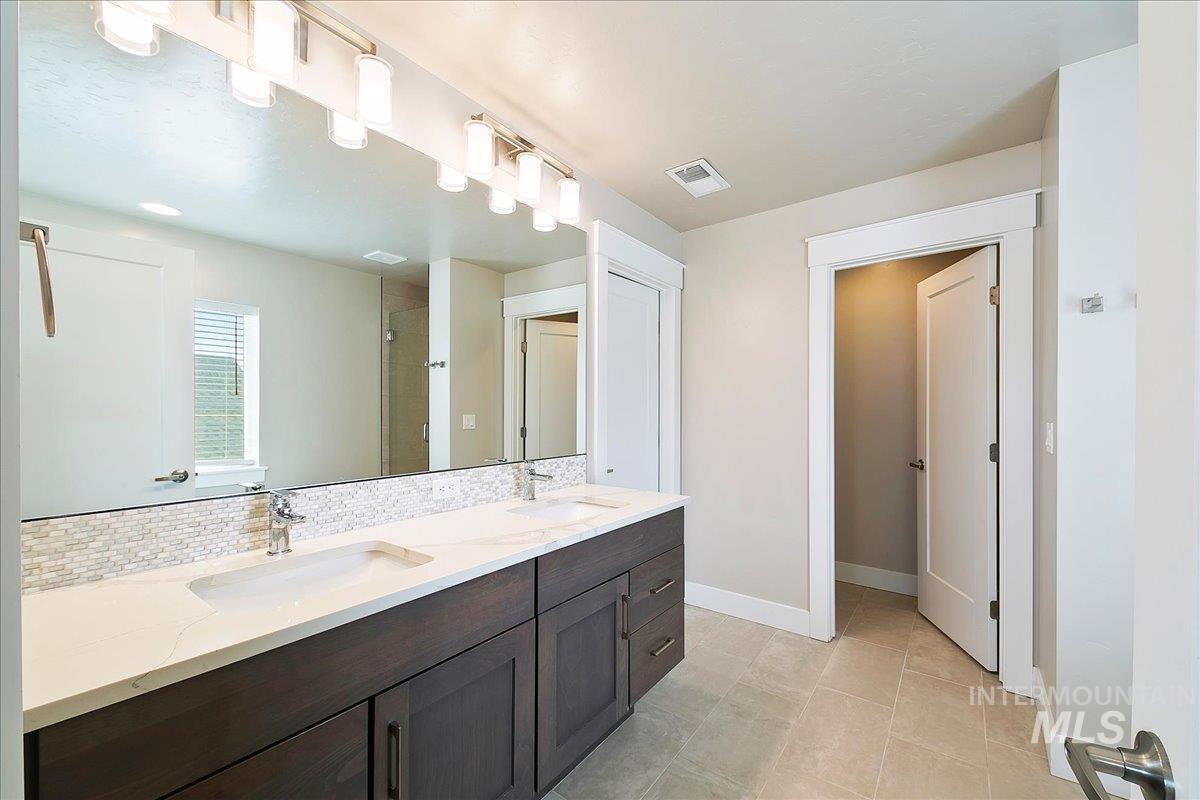 2196 N Opal Falls Way Property Photo 32