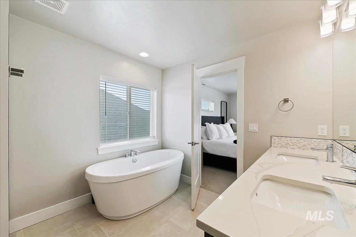 2196 N Opal Falls Way Property Photo 34